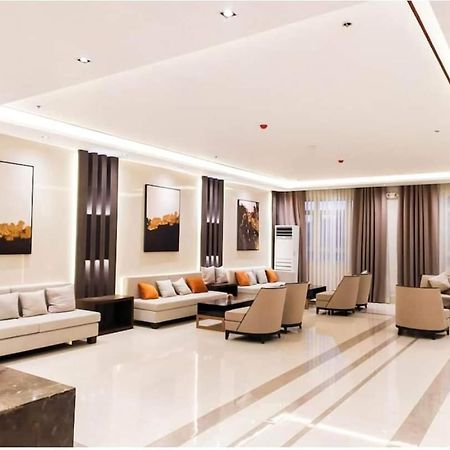 Sotogrande Neopolitan Hotel Quezon City Bagian luar foto